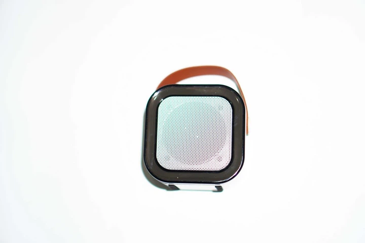 Караоке колонка портативная Bluetooth стерео с 2 беспроводными микрофонами LED подсветкой аккумуляторная для детей взрослых вечеринок праздников дома Type-C USB мощность 5 Вт K12 с объемным звучанием и насыщенными басами - Фото 8 Караоке колонка портативная Bluetooth стерео с 2 беспроводными микрофонами LED подсветкой аккумуляторная для детей взрослых вечеринок праздников дома Type-C USB мощность 5 Вт K12 с объемным звучанием и насыщенными басами - изображение 8