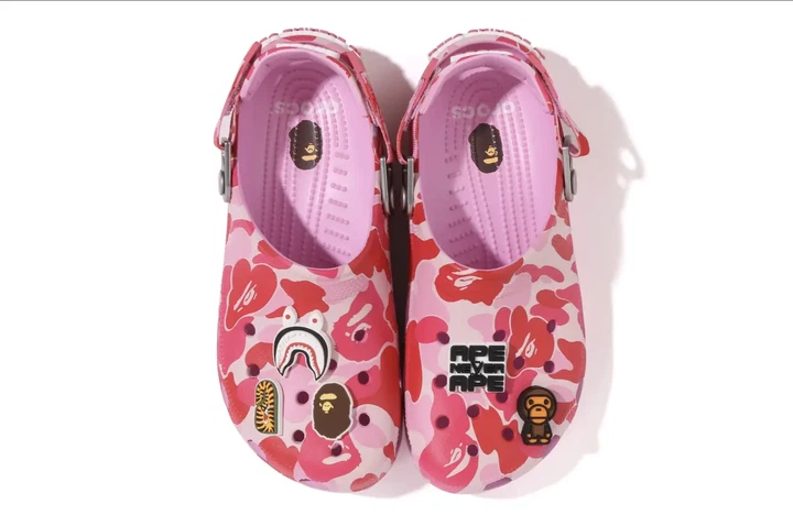 Кроксы BAPE, BAPE® X-CROCS - CLOG, унисекс (45) розовые. - Фото 7 Кроксы BAPE, BAPE® X-CROCS - CLOG, унисекс (45) розовые. - изображение 7
