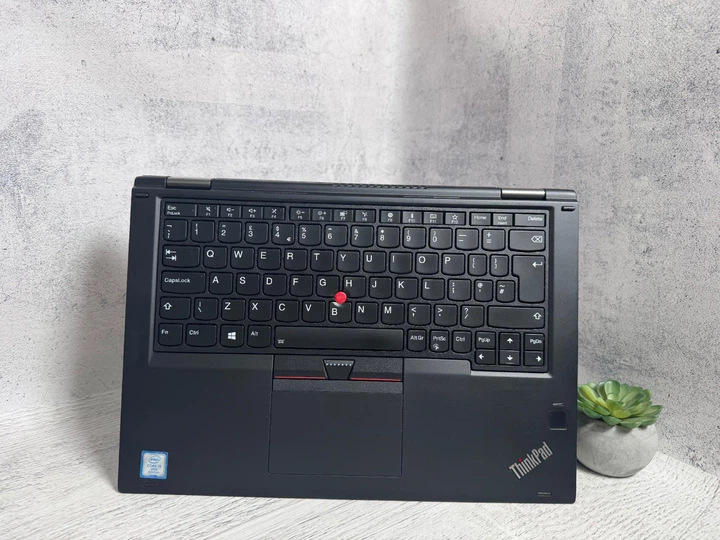 Ноутбук Lenovo Thinkpad X380 Yoga сенсорний трансформер \ 13.3" Full HD IPS \ i5-8350U \ 8 GB RAM \ 512 GB SSD \ Windows 11\ для роботи та навчання \ Легкий і надійний \ Гравіювання клавіатури в подарунок - Refurbished - Фото 10 Ноутбук Lenovo Thinkpad X380 Yoga сенсорний трансформер \ 13.3" Full HD IPS \ i5-8350U \ 8 GB RAM \ 512 GB SSD \ Windows 11\ для роботи та навчання \ Легкий і надійний \ Гравіювання клавіатури в подарунок - Refurbished - изображение 10