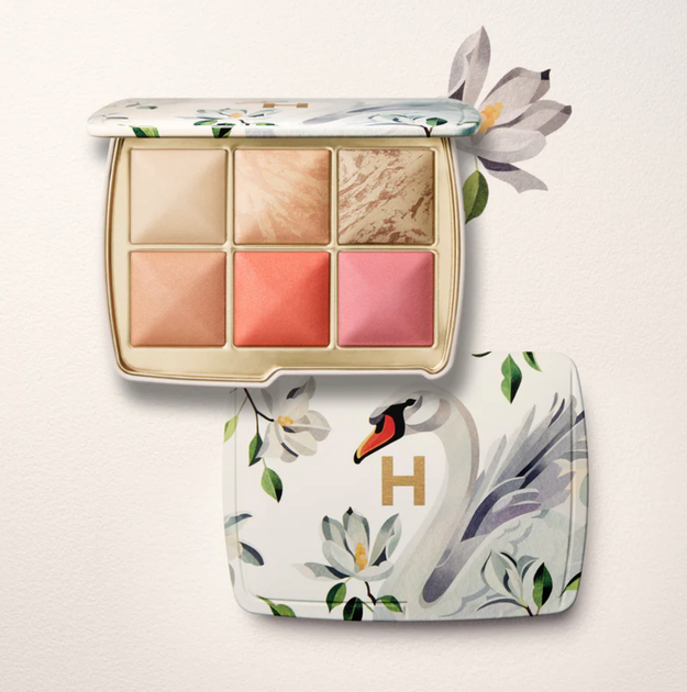 Лимитированная палетка для лица Hourglass Ambient Lighting Edit Unlocked Swan 8.4 г - изображение 2