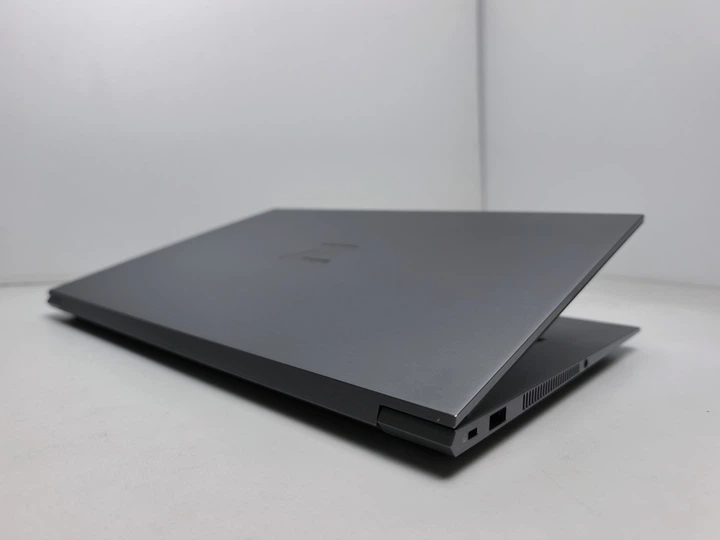 Ноутбук HP Zbook Studio G8 15.6 FHD IPS Core i9-11950H 32GB SSD1TB NVIDIA RTX A2000 Б/У - Фото 5 Ноутбук HP Zbook Studio G8 15.6 FHD IPS Core i9-11950H 32GB SSD1TB NVIDIA RTX A2000 Б/У - зображення 5