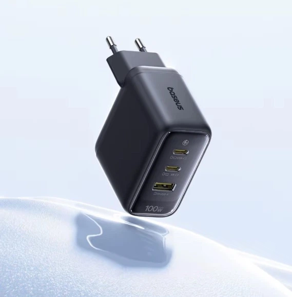 Зарядний пристрій Baseus 100W GaN USB-C, 2x Type-C + USB, швидка зарядка PD QC PPS для ноутбука і телефона FE22 - зображення 8