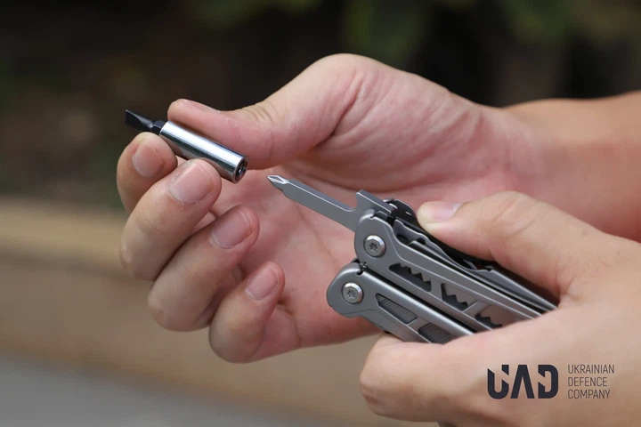 Мультитул UAD MasterGear 17 інструментів нержавіюча сталь сталевий - Фото 4 Мультитул UAD MasterGear 17 інструментів нержавіюча сталь сталевий - зображення 4