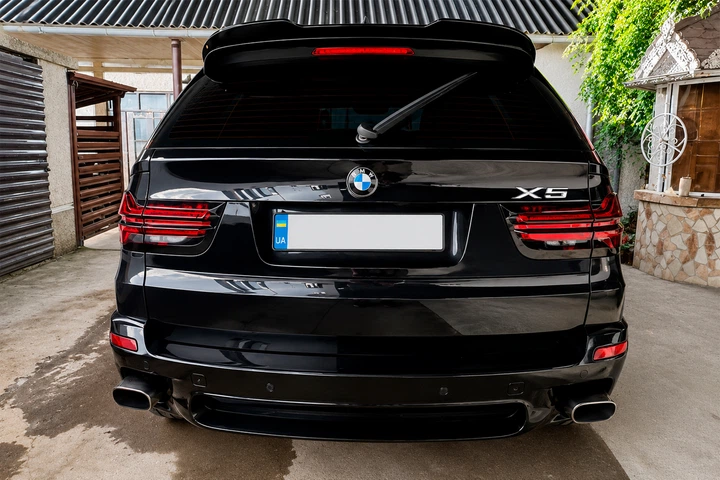 Спойлер (Черный Глянец) для BMW X5 E70 2007-2013 гг - изображение 4