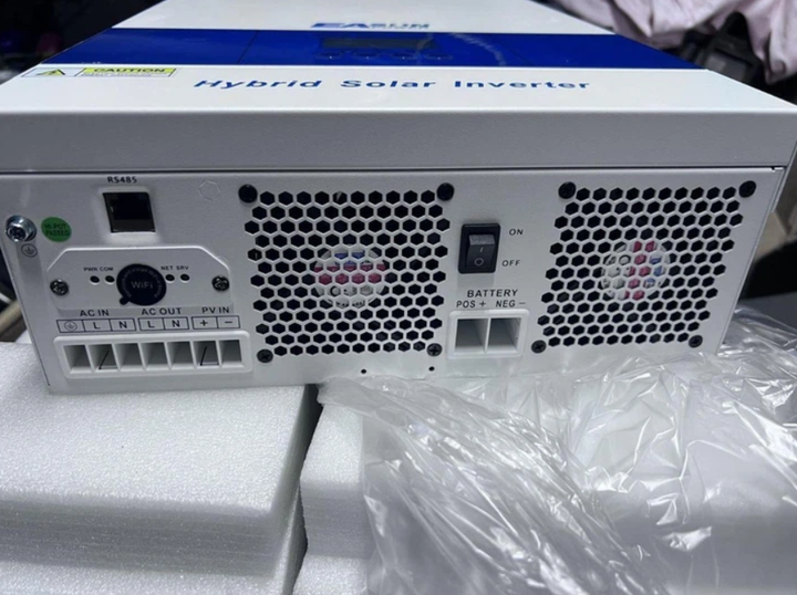 Гібридний сонячний інвертор 6.2 кВт 48 В Wi-Fi MPPT чиста синусоїда 6200W паралельна робота до 12 пристроїв - Фото 8 Гібридний сонячний інвертор 6.2 кВт 48 В Wi-Fi MPPT чиста синусоїда 6200W паралельна робота до 12 пристроїв - зображення 8