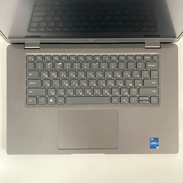 Ультрабук Dell Latitude 7530 / 15.6" (1920x1080) IPS Touch / Intel Core i5-1245U (10 (12) ядер по 1.2 - 4.4 GHz) / 16 GB DDR4 / 256 GB SSD / Intel Iris Xe Graphics / WebCam / HDMI б/у + Подарок Беспроводная мышь / USB - Фото 3 Ультрабук Dell Latitude 7530 / 15.6" (1920x1080) IPS Touch / Intel Core i5-1245U (10 (12) ядер по 1.2 - 4.4 GHz) / 16 GB DDR4 / 256 GB SSD / Intel Iris Xe Graphics / WebCam / HDMI б/у + Подарок Беспроводная мышь / USB - изображение 3