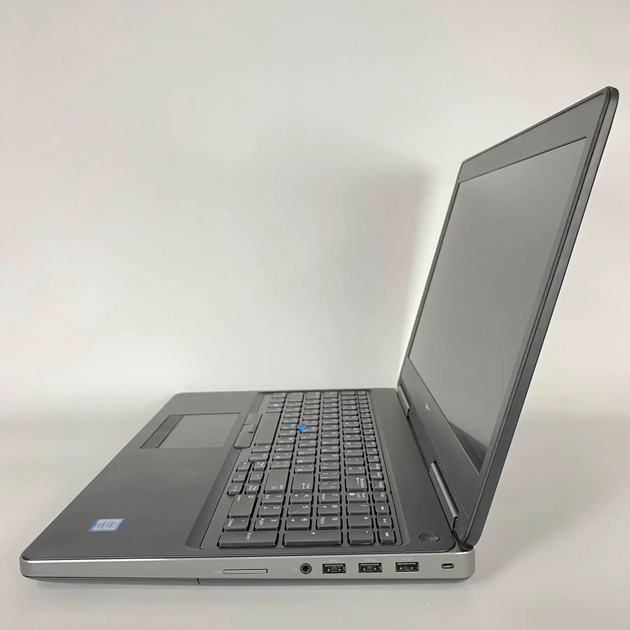 Мобільна робоча станція Dell Precision 7520 / 15.6" (1920x1080) IPS / Intel Core i7-6820HQ (4 (8) ядра по 2.7 - 3.6 GHz) / 16 GB DDR4 / 240 GB SSD / AMD Radeon R9 M375X, 2 GB GDDR5, 128-bit / HDMI б/в + Подарунок Бездротова миша / USB - Фото 5 Мобільна робоча станція Dell Precision 7520 / 15.6" (1920x1080) IPS / Intel Core i7-6820HQ (4 (8) ядра по 2.7 - 3.6 GHz) / 16 GB DDR4 / 240 GB SSD / AMD Radeon R9 M375X, 2 GB GDDR5, 128-bit / HDMI б/в + Подарунок Бездротова миша / USB - зображення 5