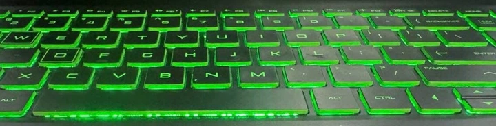 Игровой ноутбук Б-класс HP Pavilion Gaming 16-a0052wm / 16.1" (1920x1080) IPS / Intel Core i5-10300H (4 (8) ядер по 2.5 - 4.5 GHz) / 16 GB DDR4 / 512 GB SSD / nVidia GeForce GTX 1650, 4 GB GDDR5, 192-bit / WebCam б/у - Фото 9 Игровой ноутбук Б-класс HP Pavilion Gaming 16-a0052wm / 16.1" (1920x1080) IPS / Intel Core i5-10300H (4 (8) ядер по 2.5 - 4.5 GHz) / 16 GB DDR4 / 512 GB SSD / nVidia GeForce GTX 1650, 4 GB GDDR5, 192-bit / WebCam б/у - изображение 9