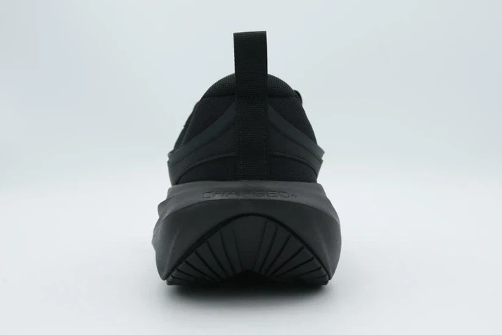 Кроссовки мужские Under Armour Surge 5 42 Чорний 6010459-002 - Фото 4 Кроссовки мужские Under Armour Surge 5 42 Чорний 6010459-002 - изображение 4