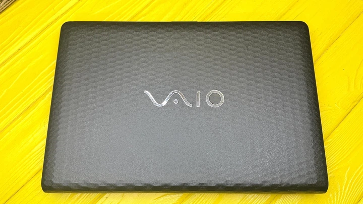Ноутбук Sony Vaio VPC-EH (15.6" HD,Core i3-2310M,Intel HD 3000) (6390) Б/В - зображення 8