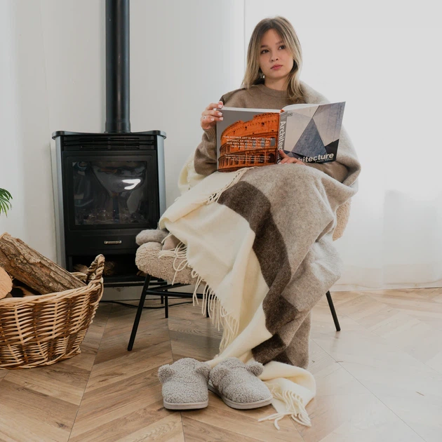 Плед 100% вовна ягняти Lambswool 140x220 см білий-бежевий коричневий - Фото 6 Плед 100% вовна ягняти Lambswool 140x220 см білий-бежевий коричневий - зображення 6