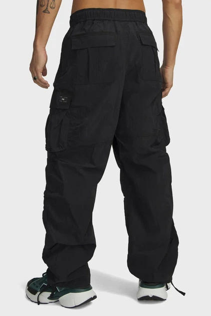 Чоловічі чорні спортивні штани SU Woven Pants Under Armour L 6010986-001 - Фото 3 Чоловічі чорні спортивні штани SU Woven Pants Under Armour L 6010986-001 - зображення 3