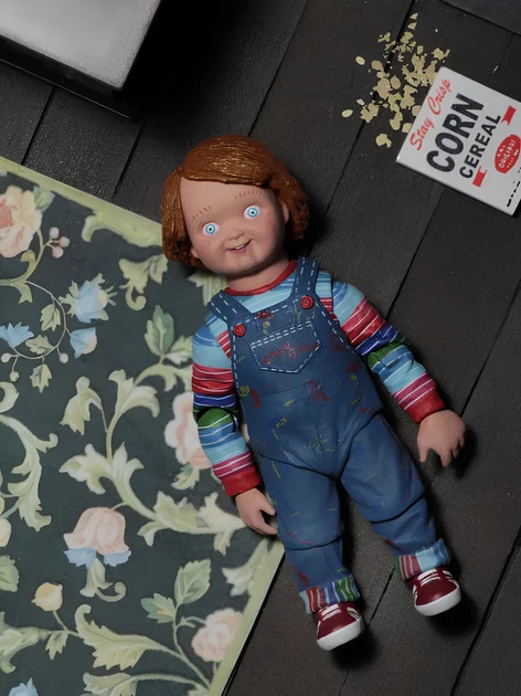 NECA Кукла Чаки. Фигурка из фильма Чаки. Игрушка Chucky. Чаки со сменными аксессуарами 10 см - Фото 6 NECA Кукла Чаки. Фигурка из фильма Чаки. Игрушка Chucky. Чаки со сменными аксессуарами 10 см - изображение 6