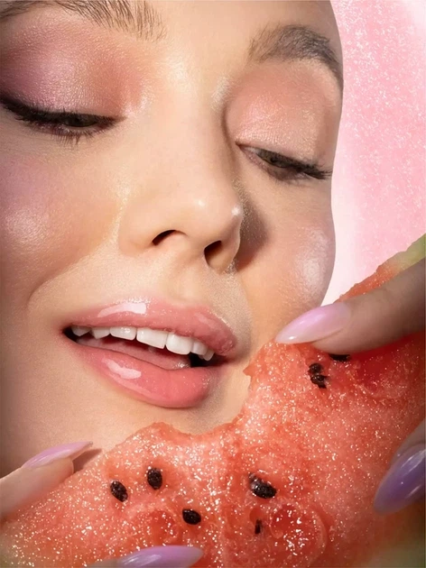 Олія для губ Gisou Honey Infused Lip Oil Watermelon Sugar 8ml - Фото 2 Олія для губ Gisou Honey Infused Lip Oil Watermelon Sugar 8ml - зображення 2