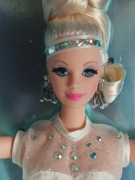Колекційна лялька Барбі 90-х Starling Dance Barbie - зображення 4