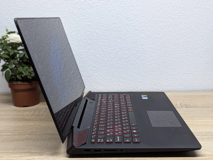 Ноутбук Lenovo IdeaPad Y700:15 Full HD,Intel Core i5-6300HQ ,8GB DDR4,GeForce GTX 960M 2Gb,SSD 256Gb+1Tb HDDb - Б/У - Фото 4 Ноутбук Lenovo IdeaPad Y700:15 Full HD,Intel Core i5-6300HQ ,8GB DDR4,GeForce GTX 960M 2Gb,SSD 256Gb+1Tb HDDb - Б/У - изображение 4