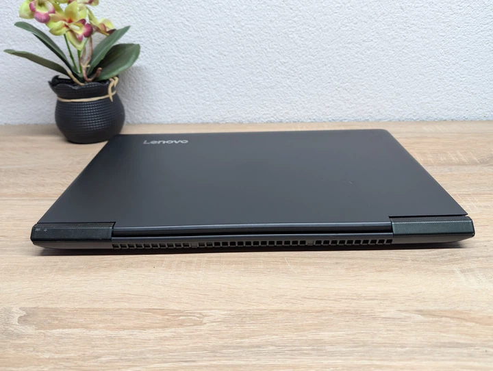 Ноутбук Lenovo IdeaPad 700-15ISK:15.6 Full HD,Intel Core i5-6300HQ,16 GB DDR4,GeForce GTX 950M 4Gb,SSD 256Gb - Б/У - Фото 7 Ноутбук Lenovo IdeaPad 700-15ISK:15.6 Full HD,Intel Core i5-6300HQ,16 GB DDR4,GeForce GTX 950M 4Gb,SSD 256Gb - Б/У - изображение 7