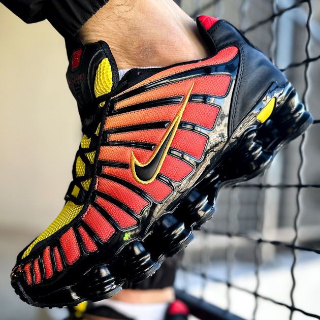 Кроссовки мужские Ni Shox TL Black Orange Tiger / Най Шокс черные с оранжевым 43 - Фото 1 Кроссовки мужские Ni Shox TL Black Orange Tiger / Най Шокс черные с оранжевым 43 - изображение 1