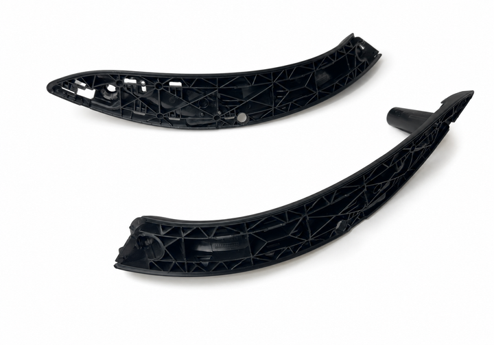Комплект передних внутренних ручек дверей BMW F30 F31 F32 F33 F34 F35 F36 F80 F82 черные, 2 шт. - Фото 5 Комплект передних внутренних ручек дверей BMW F30 F31 F32 F33 F34 F35 F36 F80 F82 черные, 2 шт. - изображение 5