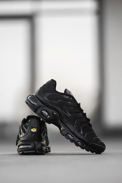 Кросівки жіночі і чоловічі Ni air max TN+ black / Най аір макс ТН+ чорні 40 - Фото 5 Кросівки жіночі і чоловічі Ni air max TN+ black / Най аір макс ТН+ чорні 40 - зображення 5