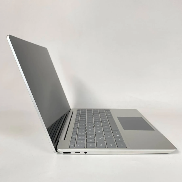 Нетбук Б-класс Microsoft Surface Laptop Go / 12.4" (1536x1024) IPS Touch / Intel Core i5-1035G1 (4 (8) ядра по 1.0 - 3.6 GHz) / 16 GB DDR4 / 256 GB SSD / Intel UHD Graphics / WebCam / USB Type-C б/у + Подарок Беспроводная мышь / USB - Фото 4 Нетбук Б-класс Microsoft Surface Laptop Go / 12.4" (1536x1024) IPS Touch / Intel Core i5-1035G1 (4 (8) ядра по 1.0 - 3.6 GHz) / 16 GB DDR4 / 256 GB SSD / Intel UHD Graphics / WebCam / USB Type-C б/у + Подарок Беспроводная мышь / USB - изображение 4