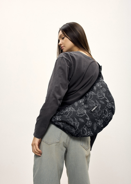 Жіноча сумка Sambag HOBO Bag-glove з внутрішніми кишенями та утепленими боковими кишенями з тканини з принтом "Blossom" - Фото 6 Жіноча сумка Sambag HOBO Bag-glove з внутрішніми кишенями та утепленими боковими кишенями з тканини з принтом "Blossom" - зображення 6
