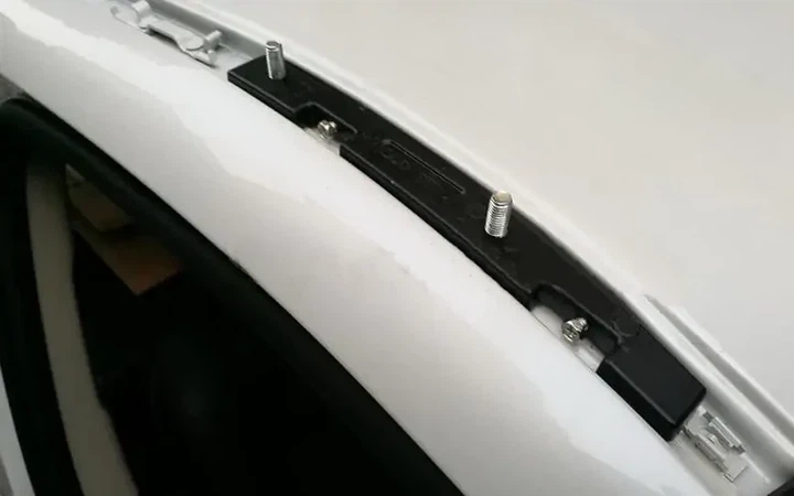 Рейлинги на крышу серые для Mitsubishi Outlander 2012-2021 гг - изображение 3