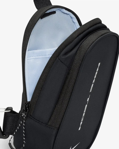 Сумка Nike Commute Nike Tech Cross-Body Bag (1L) - Фото 4 Сумка Nike Commute Nike Tech Cross-Body Bag (1L) - изображение 4