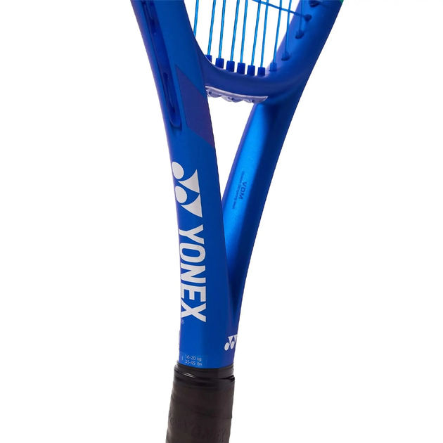 Ракетка для тенниса Yonex Ezone 26 junior graphite (100in / 235) Blast blue - Фото 4 Ракетка для тенниса Yonex Ezone 26 junior graphite (100in / 235) Blast blue - изображение 4