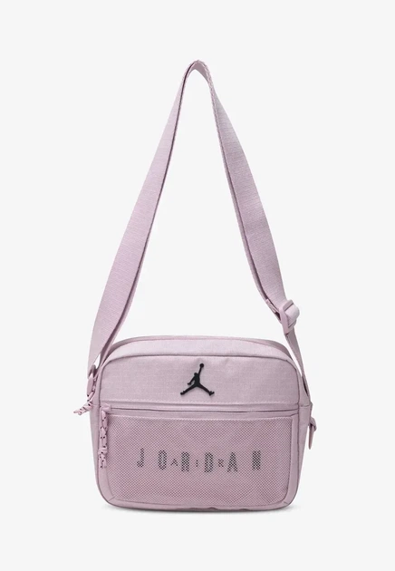 Сумка Nike Air Jordan Jam Blacktop Messenger - Фото 3 Сумка Nike Air Jordan Jam Blacktop Messenger - зображення 3