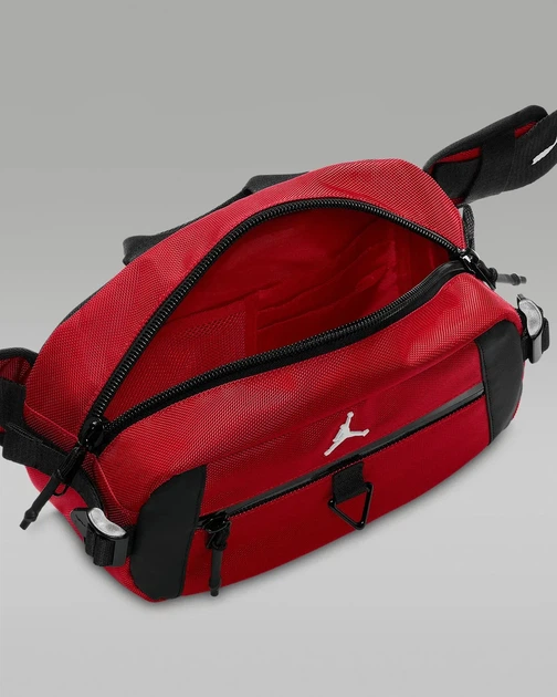 Сумка через плече Nike Air Jordan Sport Crossbody Bag - Фото 4 Сумка через плече Nike Air Jordan Sport Crossbody Bag - зображення 4