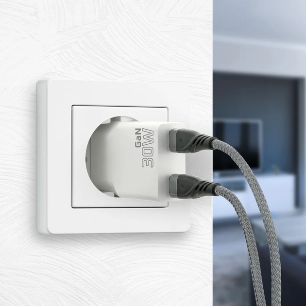 Зарядное устройство everActive GaN SC-385Q White Super Slim, 2xUSB-С QC3.0+PD 30W, AC220V - Фото 8 Зарядное устройство everActive GaN SC-385Q White Super Slim, 2xUSB-С QC3.0+PD 30W, AC220V - изображение 8