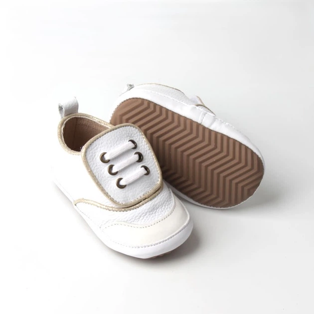 Дитячі кросівки BottiLion Casual Shoes з натуральноі шкіри на липучці , антиковзна підошва, внутрішня устілка 12,5 см ( 1,5-2 роки) , білі з золотистим кантом - изображение 7