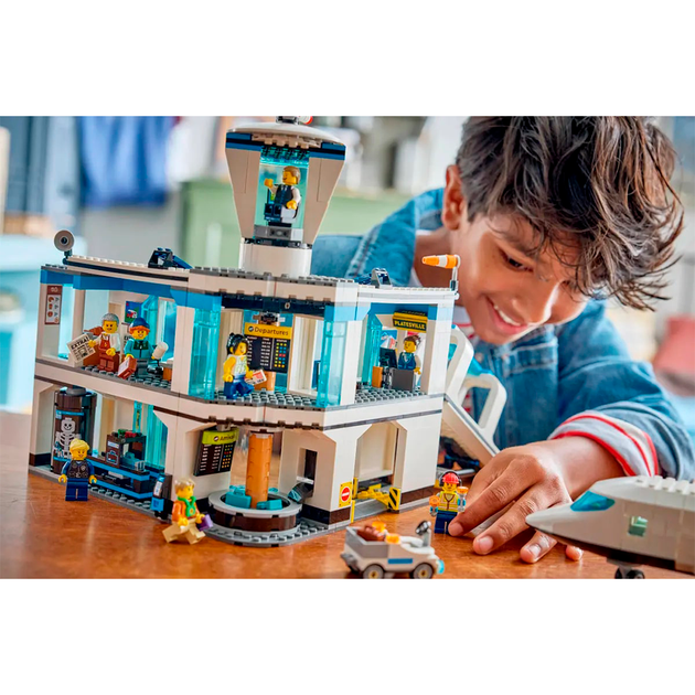 Конструктор LEGO City Літак швидкої медичної допомоги 403 деталі (60465) - зображення 7