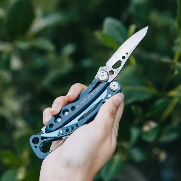 Мультитул Leatherman Skeletool CX Nightshade Сірий 7 функцій 142 г (а520314) - Фото 7 Мультитул Leatherman Skeletool CX Nightshade Сірий 7 функцій 142 г (а520314) - зображення 7