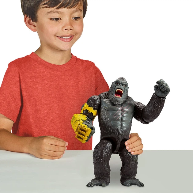Фигурка Godzilla VS Kong Giant Kong with B.E.A.S.T. Glove 28 см, 35552 - изображение 6