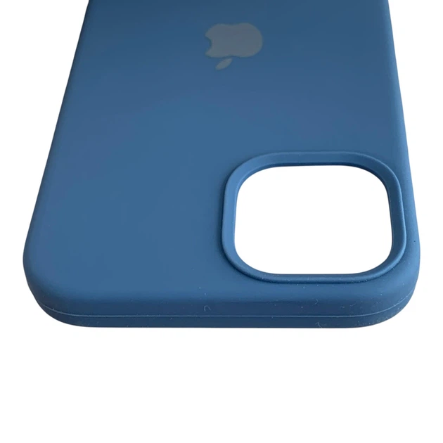 Чохол Silicone Case для Apple iPhone 13 темно-синій (силіконовий, захист камери) - зображення 5
