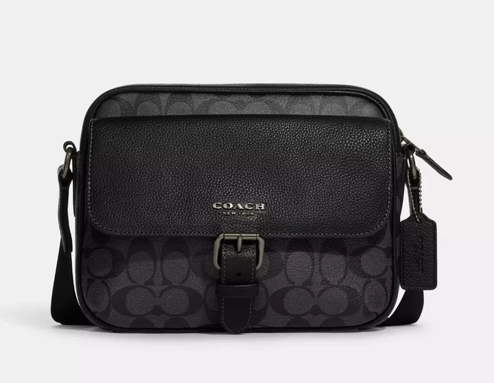 Чоловіча сумка дизайну Coach Hudson Crossbody Bag In Signature Canvas чорна - Фото 1 Чоловіча сумка дизайну Coach Hudson Crossbody Bag In Signature Canvas чорна - зображення 1