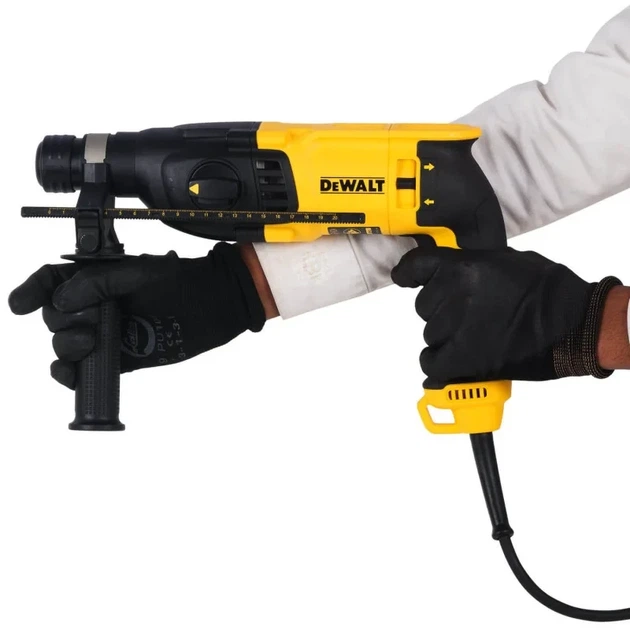 Перфоратор сетевой DeWALT SDS+ 800 Вт 2.9 Дж 1500 об/мин 5500 уд/мин кейс D25133K-QS - Фото 5 Перфоратор сетевой DeWALT SDS+ 800 Вт 2.9 Дж 1500 об/мин 5500 уд/мин кейс D25133K-QS - изображение 5