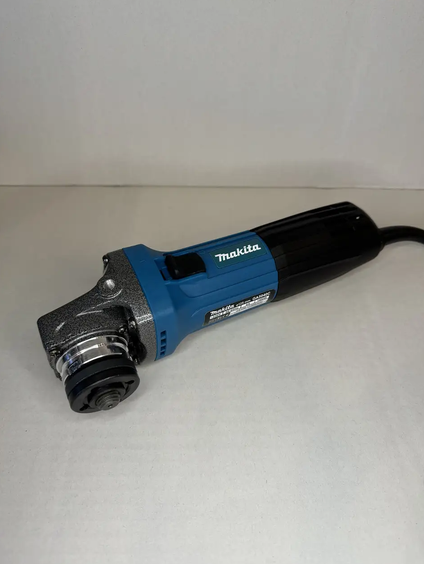 Угловая шлифовальная машина Makita GA5040C 1400 Вт болгарка 125 мм с регулятором оборотов 4000–11000 об/мин УШМ с плавным пуском стабилизацией скорости блокировкой шпинделя для резки шлифовки зачистки металла камня кирпича керамики - изображение 4