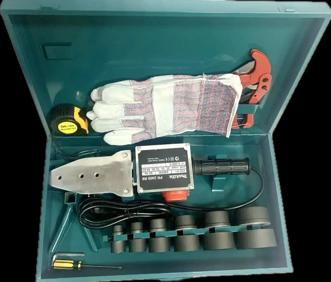 Паяльник для пластиковых труб Makita 2400 Вт сварочный аппарат полипропилена 300°C раструбный 20 63 мм электрический для пайки PPR фитингов водопровода отопления с тефлоновым нагревателем регулировкой температуры насадками ножницами кейсом - изображение 2