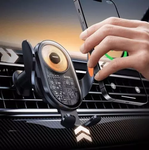 Автотримач для телефона з БЗП REMAX 15W Ultra-thin 3-Axis Linkage Car Holder RM-C17i Black - Фото 4 Автотримач для телефона з БЗП REMAX 15W Ultra-thin 3-Axis Linkage Car Holder RM-C17i Black - изображение 4