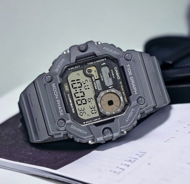 Электронные часы Casio WS-1700H-8A серые 100 м - изображение 3