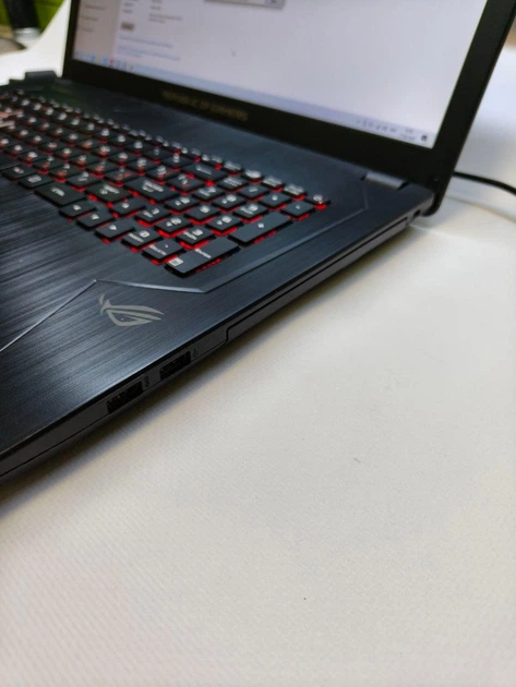Игровой ноутбук Asus GL753VE+SSD 128Gb+HDD 1Tb+RAM 8Gb Б/У - Фото 4 Игровой ноутбук Asus GL753VE+SSD 128Gb+HDD 1Tb+RAM 8Gb Б/У - изображение 4