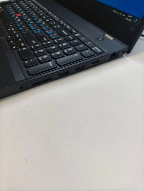 Офисный ноутбук Lenovo Thinkpad T570+SSD 128Gb+RAM 8Gb Б/У - изображение 6