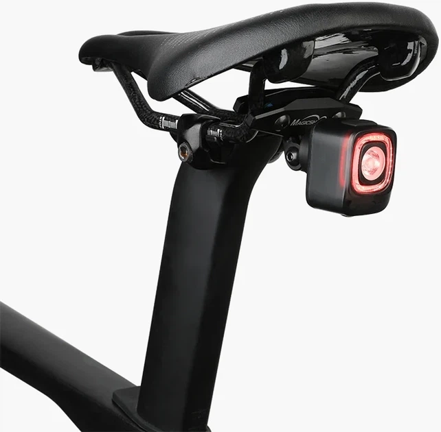 Тримач заднього ліхтаря Magicshine MJ-6556 Kit SeeMee Saddle Mount + GoPro Mount до рейок сідла (6970823653742) - Фото 4 Тримач заднього ліхтаря Magicshine MJ-6556 Kit SeeMee Saddle Mount + GoPro Mount до рейок сідла (6970823653742) - зображення 4
