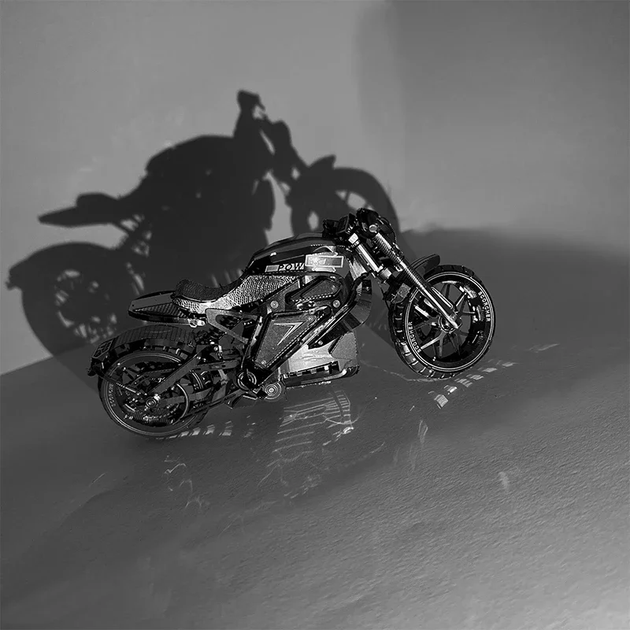 Металлический 3D-пазл AVENGER Motorcycle 3D Metal Kit - Фото 3 Металлический 3D-пазл AVENGER Motorcycle 3D Metal Kit - изображение 3