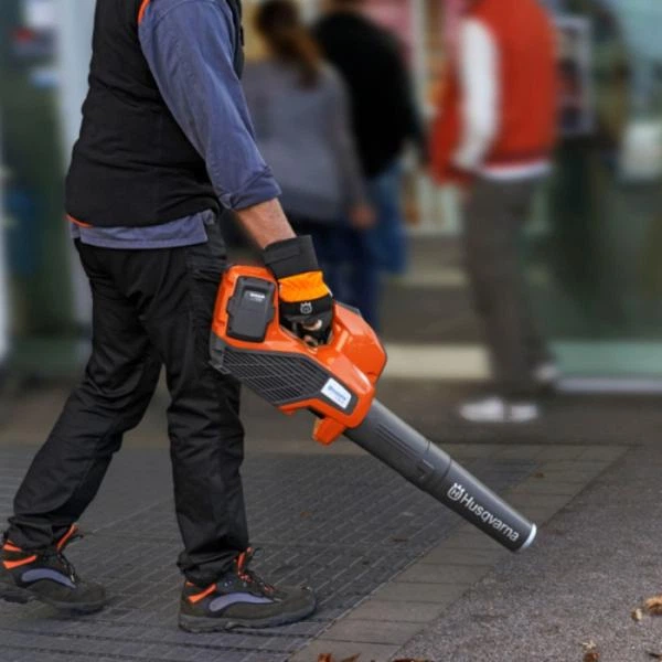 Аккумуляторный воздуходув Husqvarna 530iBX без акб (9679414-06) - Фото 5 Аккумуляторный воздуходув Husqvarna 530iBX без акб (9679414-06) - изображение 5