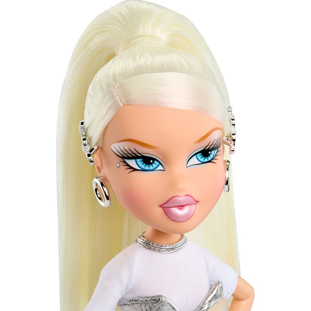 Ігровий набір Bratz Charmz комбіновані матеріали 27 см хромований - Фото 5 Ігровий набір Bratz Charmz комбіновані матеріали 27 см хромований - зображення 5
