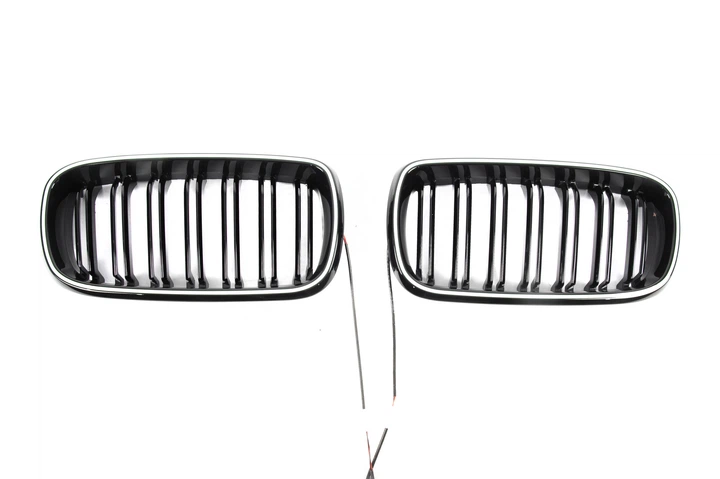 Ноздри M-Look LED (чёрный глянец) для BMW X5 F15 2013-2018 гг - Фото 1 Ноздри M-Look LED (чёрный глянец) для BMW X5 F15 2013-2018 гг - изображение 1